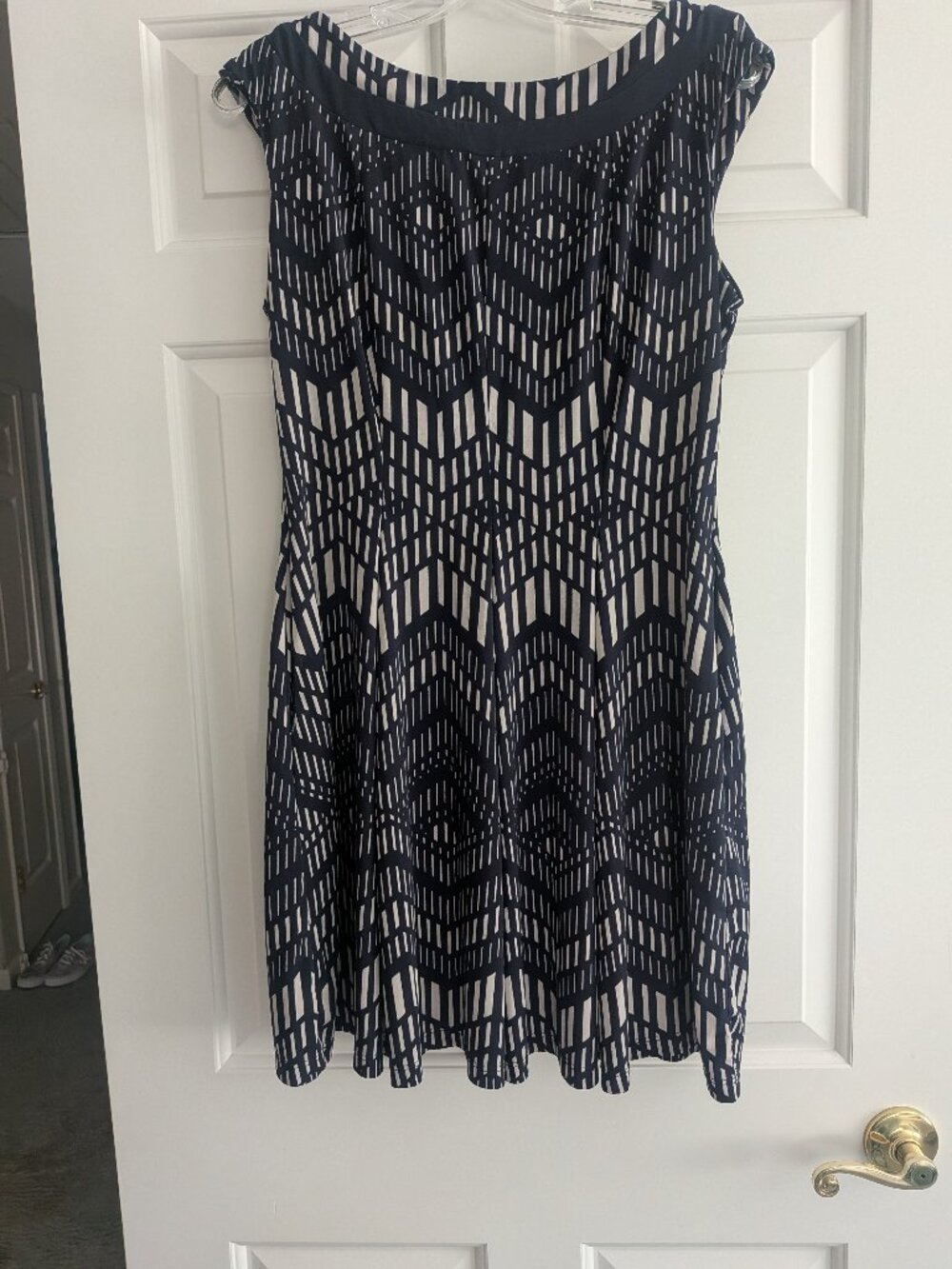 Danny and Nicole Fit & Flare  dress - Navy Blue & Cream white - Size 12P